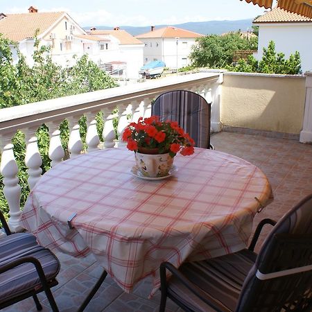Apartments Nikola คิร์ก ภายนอก รูปภาพ