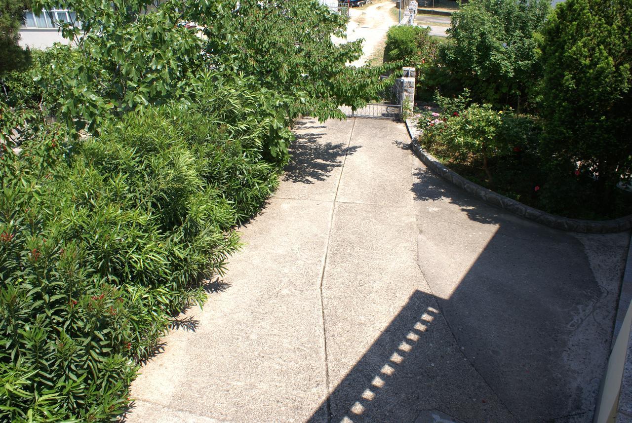 Apartments Nikola คิร์ก ภายนอก รูปภาพ