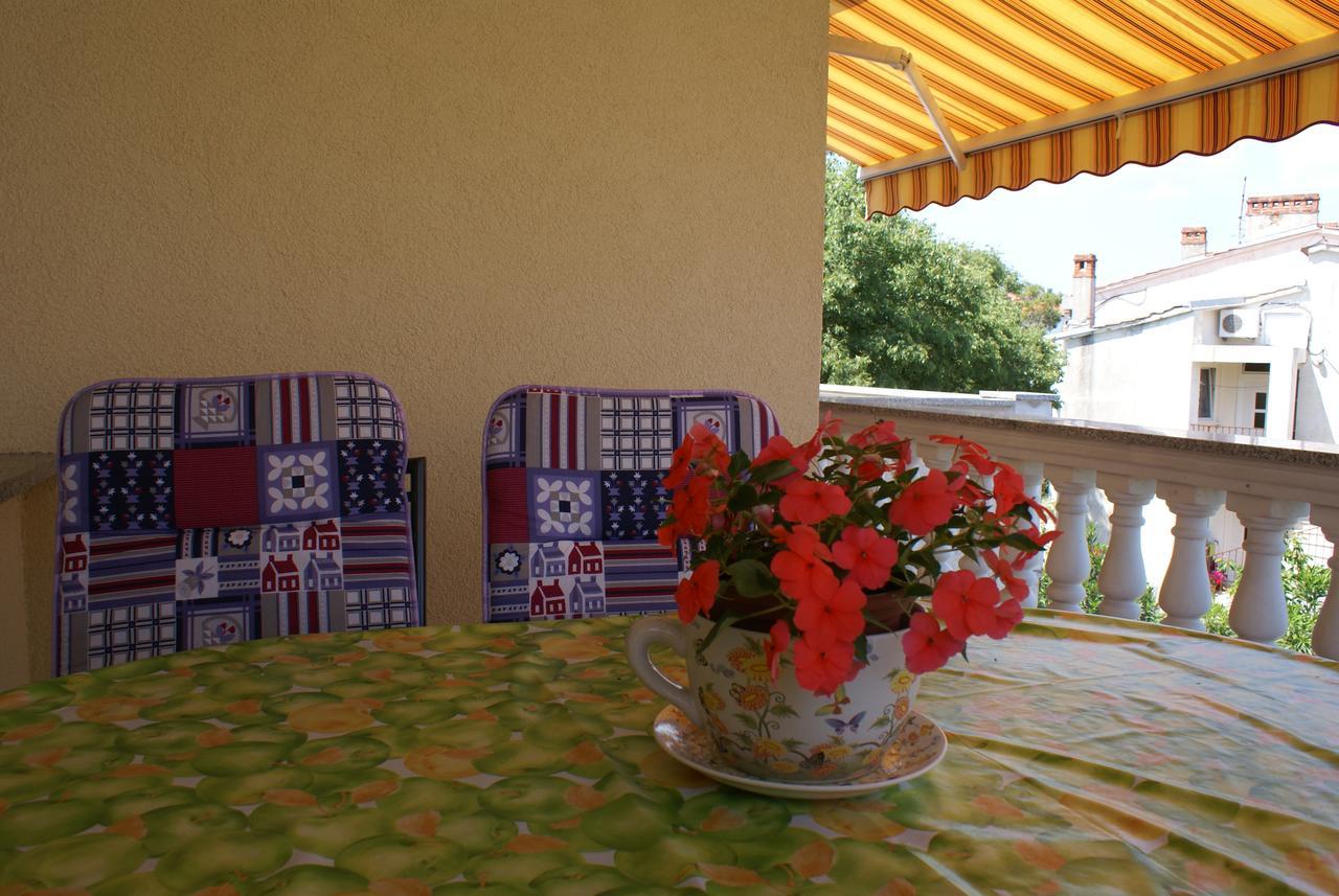 Apartments Nikola คิร์ก ภายนอก รูปภาพ
