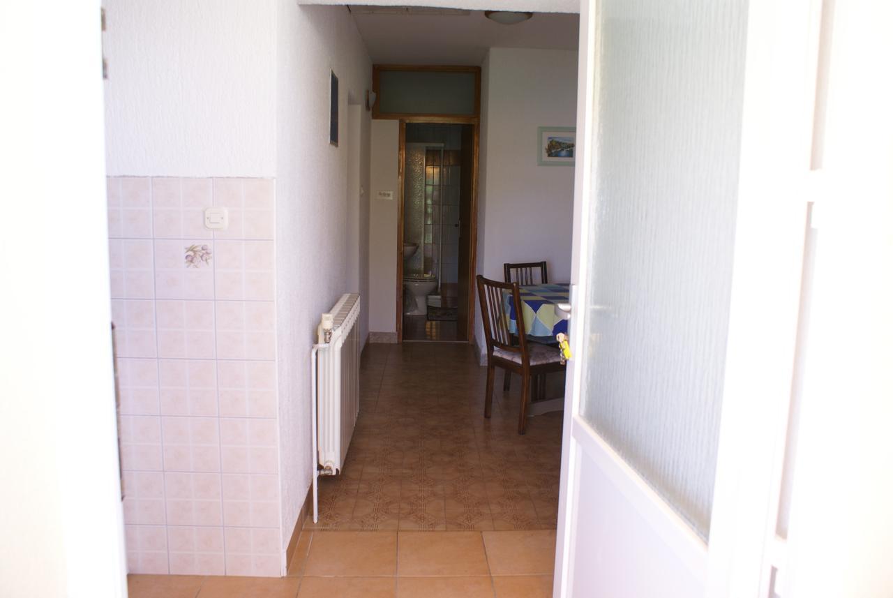 Apartments Nikola คิร์ก ภายนอก รูปภาพ